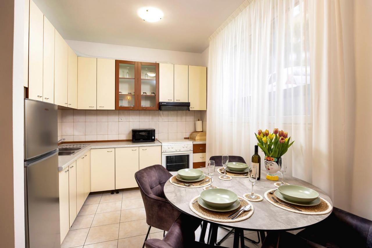 Nivi Apartment スプリト エクステリア 写真