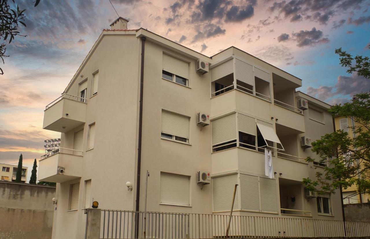 Nivi Apartment スプリト エクステリア 写真